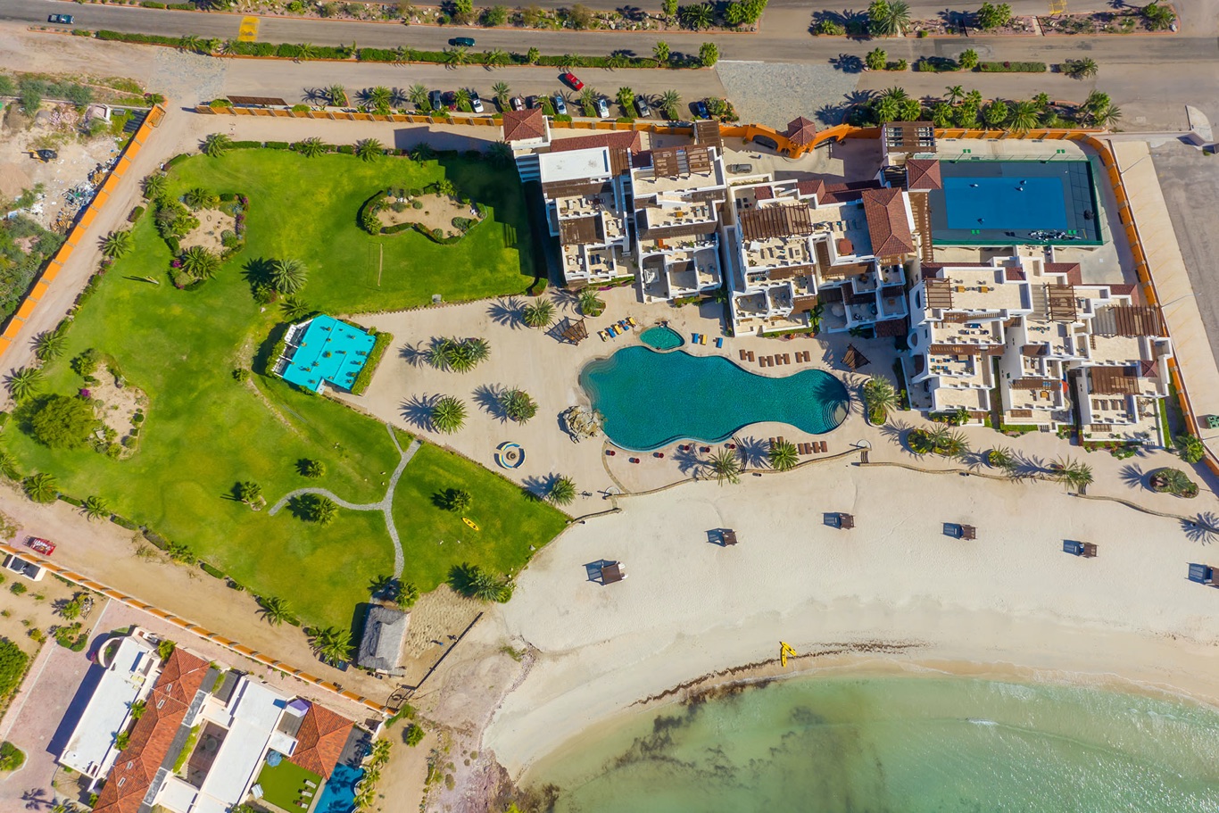 Playa-de-la-paz-The-Agency-Los-Cabos-Real-estate1